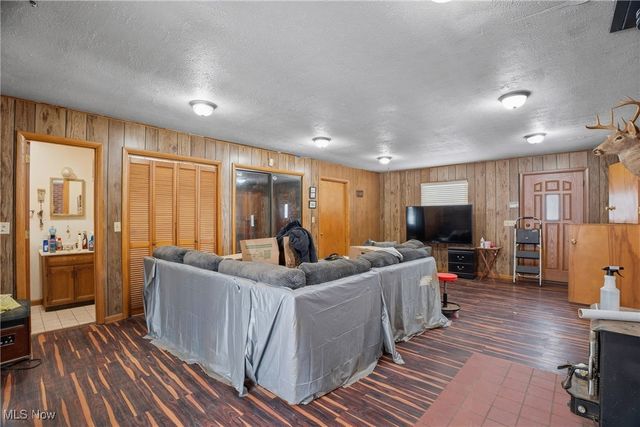 2512 Elizabeth Pike, Mineral Wells, WV 26150