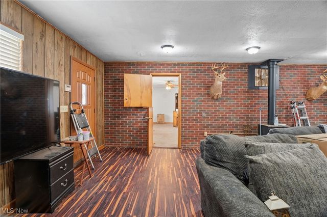 2512 Elizabeth Pike, Mineral Wells, WV 26150