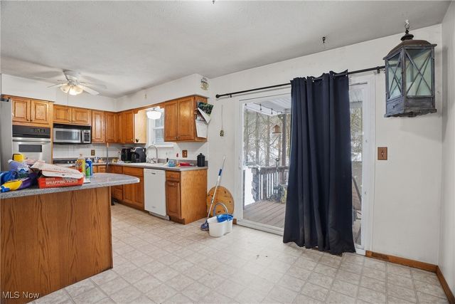 2512 Elizabeth Pike, Mineral Wells, WV 26150