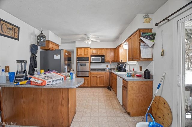 2512 Elizabeth Pike, Mineral Wells, WV 26150