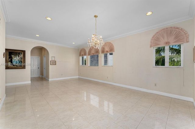 501 Bay Lane, Key Biscayne, FL 33149