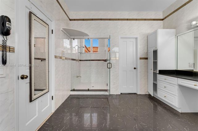 501 Bay Lane, Key Biscayne, FL 33149