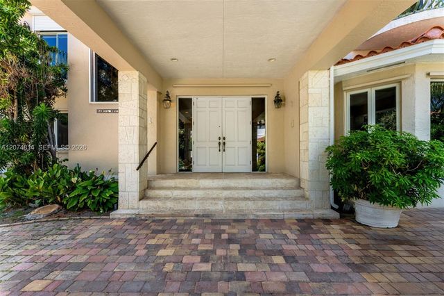 501 Bay Lane, Key Biscayne, FL 33149