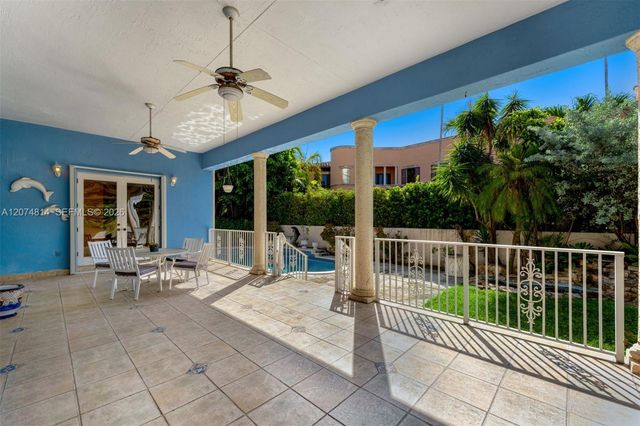 501 Bay Lane, Key Biscayne, FL 33149