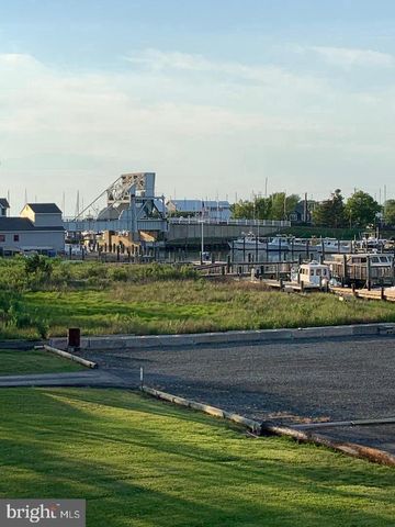 21572 CHICKEN POINT RD, Tilghman, MD 21671