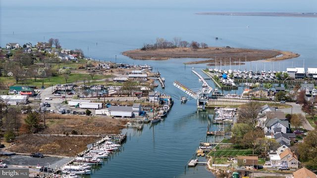 21572 CHICKEN POINT RD, Tilghman, MD 21671