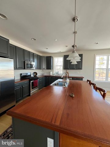 21572 CHICKEN POINT RD, Tilghman, MD 21671