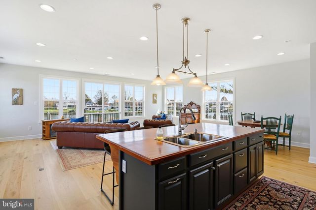 21572 CHICKEN POINT RD, Tilghman, MD 21671