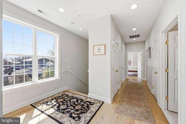21572 CHICKEN POINT RD, Tilghman, MD 21671