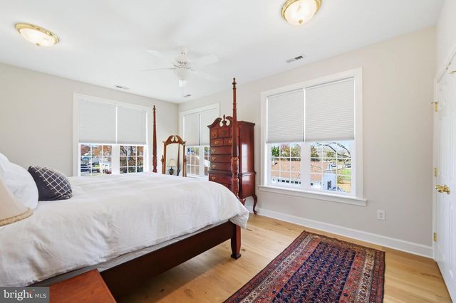 21572 CHICKEN POINT RD, Tilghman, MD 21671