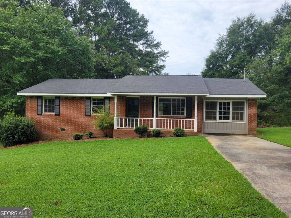 858 Pine Shadow Lane, Winder, GA 30680