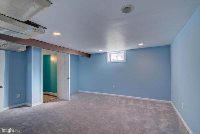 2258 ARLINGTON TER, Alexandria, VA 22303