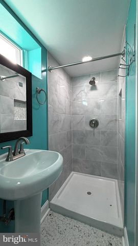 2258 ARLINGTON TER, Alexandria, VA 22303