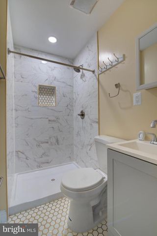 2258 ARLINGTON TER, Alexandria, VA 22303