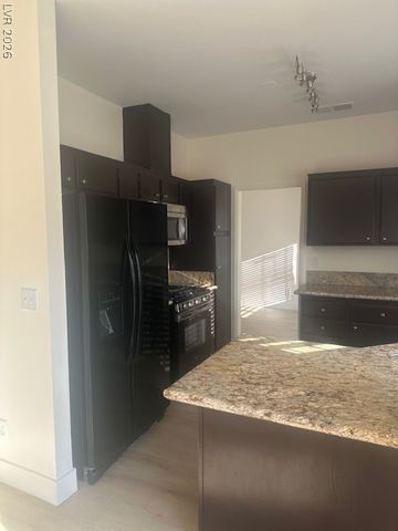 1208 Nighthawk Drive, Las Vegas, NV 89108