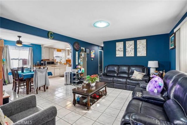 1503 W Adams, Los Angeles, CA 90007