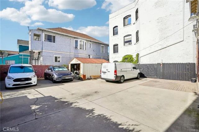 1503 W Adams, Los Angeles, CA 90007