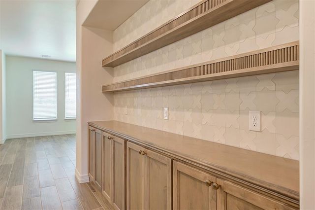 6700 NW 143rd Circle, Oklahoma City, OK 73142