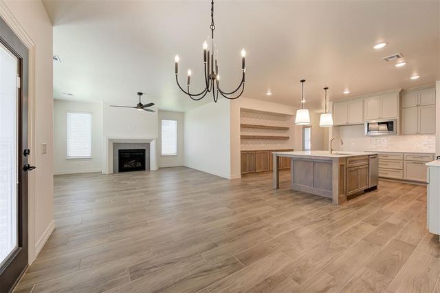6700 NW 143rd Circle, Oklahoma City, OK 73142