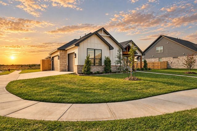 6700 NW 143rd Circle, Oklahoma City, OK 73142