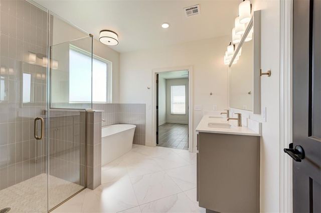 6700 NW 143rd Circle, Oklahoma City, OK 73142