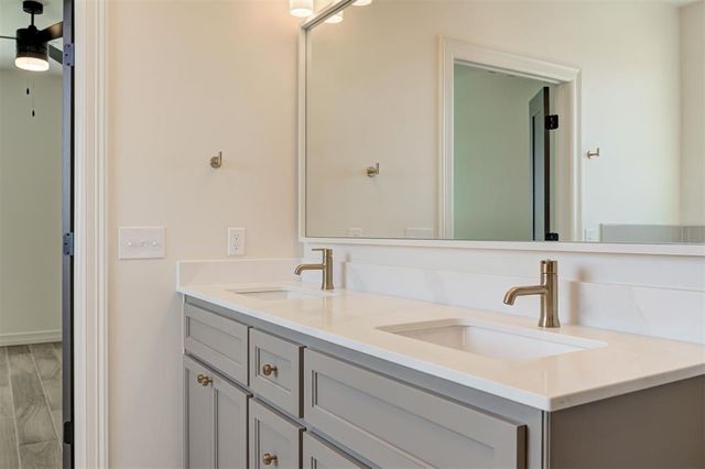 6700 NW 143rd Circle, Oklahoma City, OK 73142