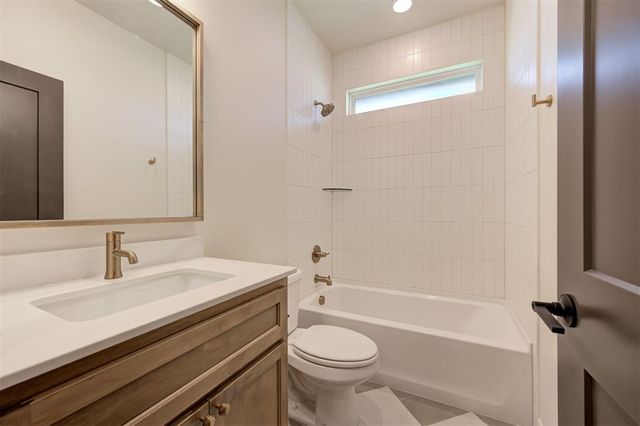 6700 NW 143rd Circle, Oklahoma City, OK 73142