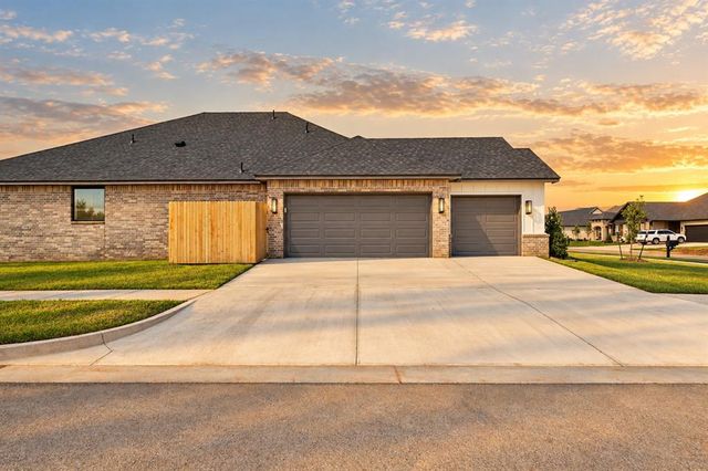 6700 NW 143rd Circle, Oklahoma City, OK 73142