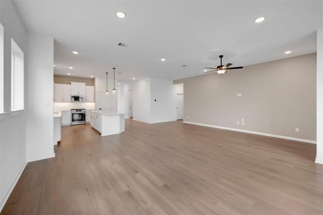 27402 Rolling Bluestem Lane, Hockley, TX 77447