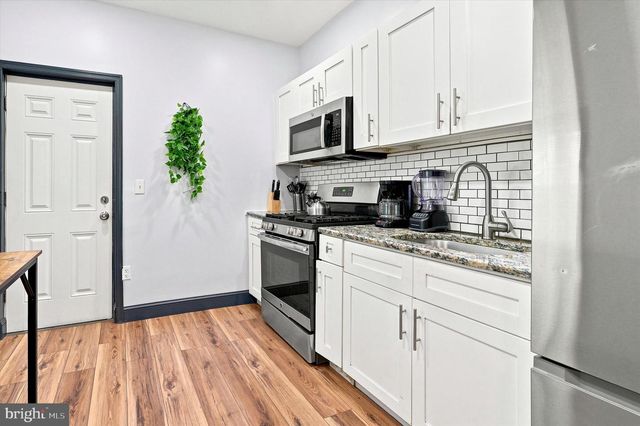 2109 N FRANKLIN ST, Philadelphia, PA 19122