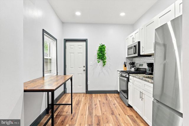 2109 N FRANKLIN ST, Philadelphia, PA 19122