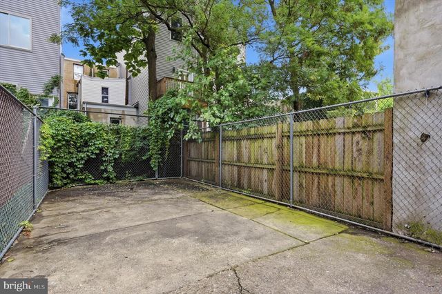 2109 N FRANKLIN ST, Philadelphia, PA 19122