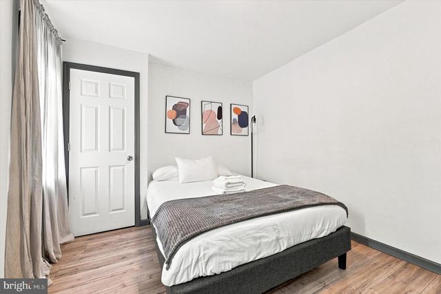 2109 N FRANKLIN ST, Philadelphia, PA 19122