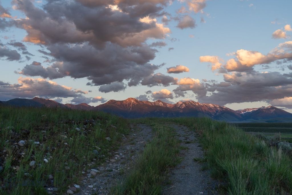 1 Sagebrush Way, Cameron, MT 59720 photo 8