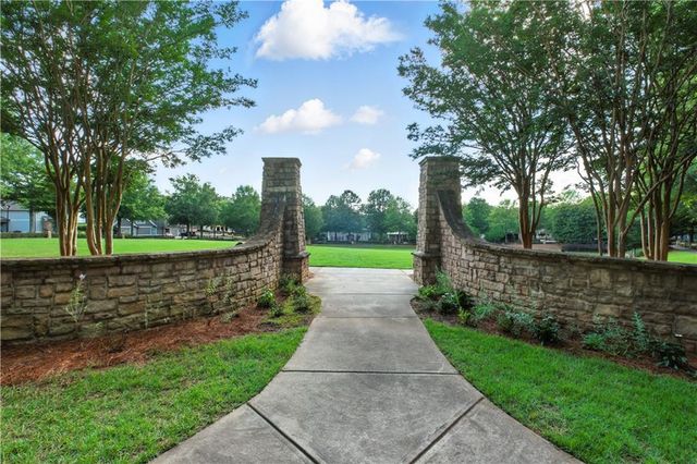 6719 Grand Marina Circle, Gainesville, GA 30506