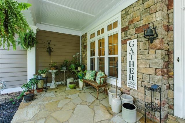 6719 Grand Marina Circle, Gainesville, GA 30506