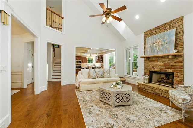 6719 Grand Marina Circle, Gainesville, GA 30506