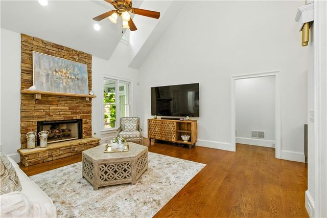 6719 Grand Marina Circle, Gainesville, GA 30506