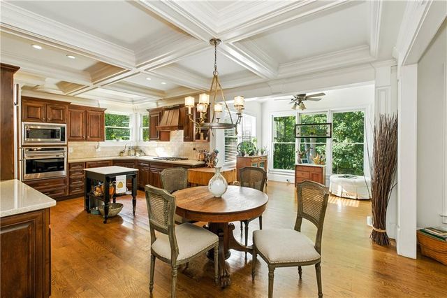 6719 Grand Marina Circle, Gainesville, GA 30506