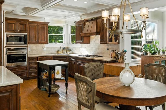 6719 Grand Marina Circle, Gainesville, GA 30506