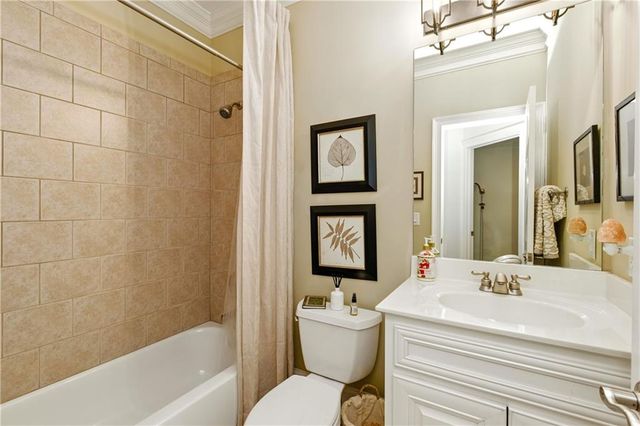 6719 Grand Marina Circle, Gainesville, GA 30506