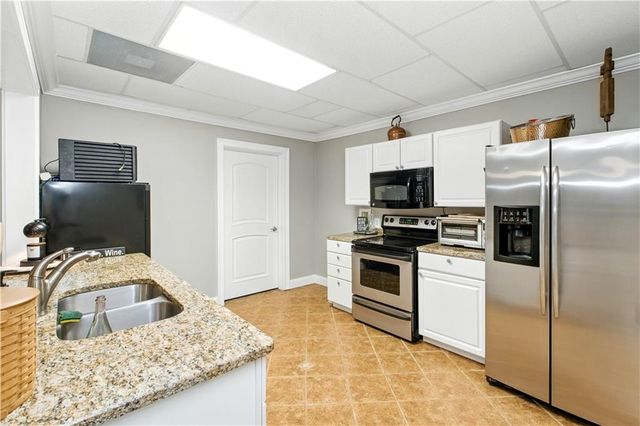 6719 Grand Marina Circle, Gainesville, GA 30506