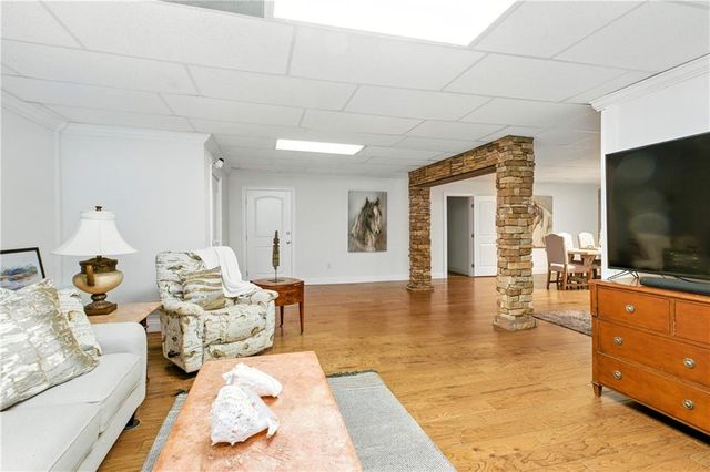 6719 Grand Marina Circle, Gainesville, GA 30506