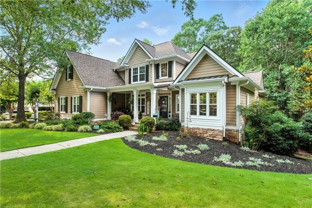 6719 Grand Marina Circle, Gainesville, GA 30506