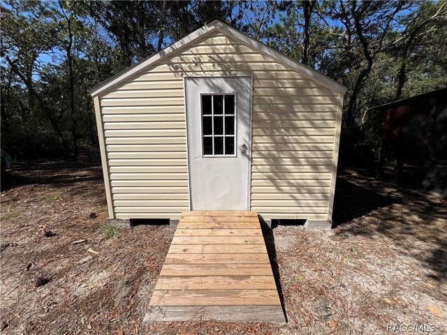 90 S Allman Terrace, Lecanto, FL 34461