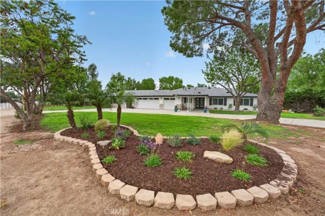 1505 Corona, Norco, CA 92860