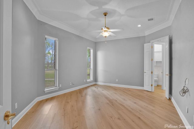 332 Crosscreek Drive, Bossier City, LA 71111