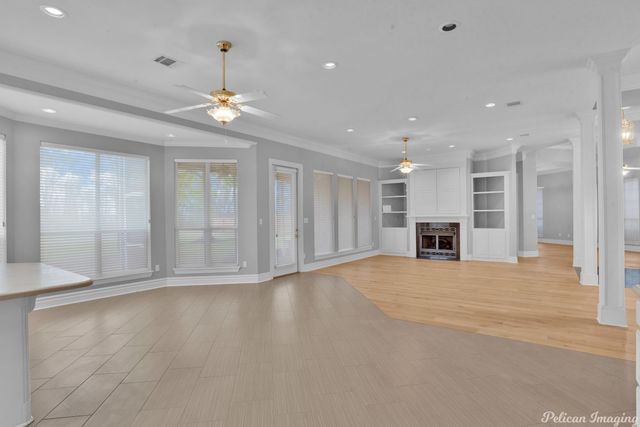 332 Crosscreek Drive, Bossier City, LA 71111