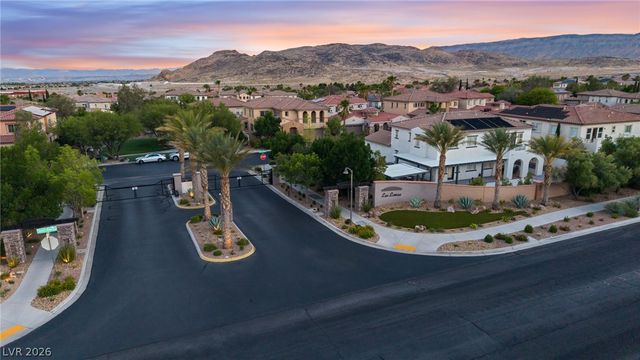 12128 Vista Linda Avenue, Las Vegas, NV 89138