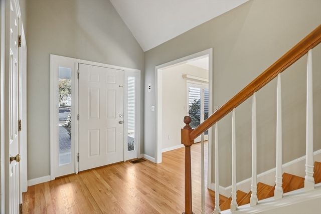 35 Mitchell Grant Way 35, Bedford, MA 01730